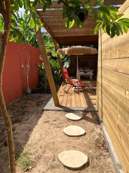 Kazacoco Bungalow A 5 Min A Pieds Du Lagon La Saline-Les-Bains Exterior foto