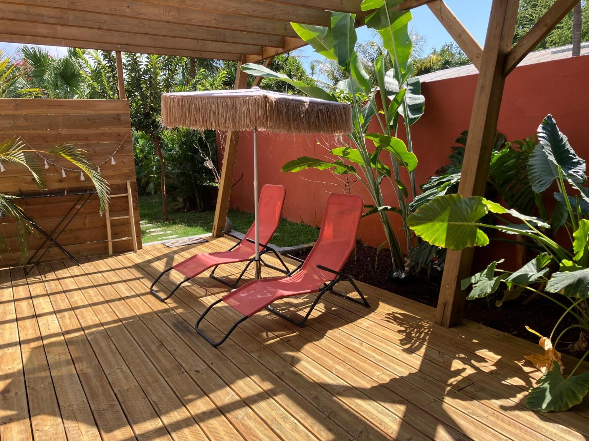 Kazacoco Bungalow A 5 Min A Pieds Du Lagon La Saline-Les-Bains Exterior foto